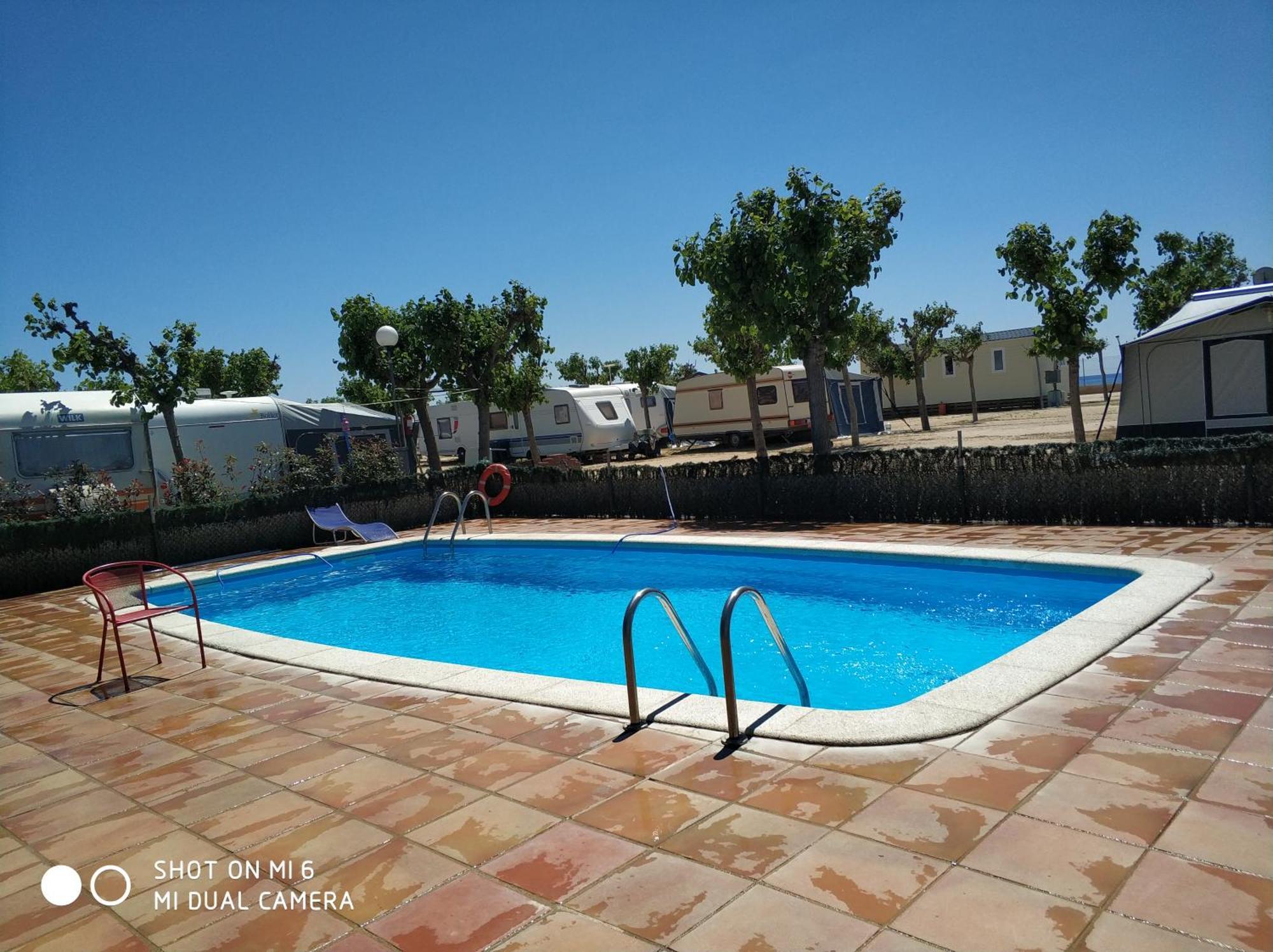 Camping El Pinar Platja Santa Susanna Esterno foto